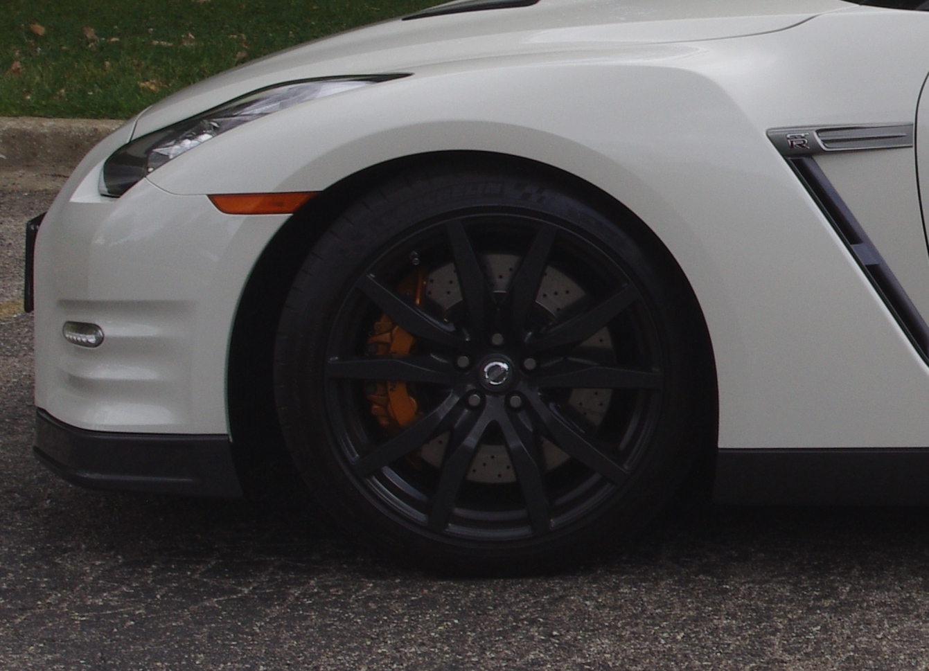 GT-R Gunmetal Wheels